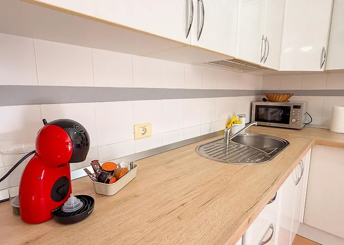 Sky Rock 아파트 *